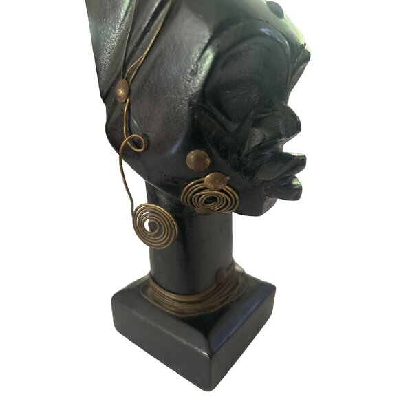 Vintage Haitian Wood Sculpture With Brass Adornments & Earrings Handcrafted - Picture 7 of 13